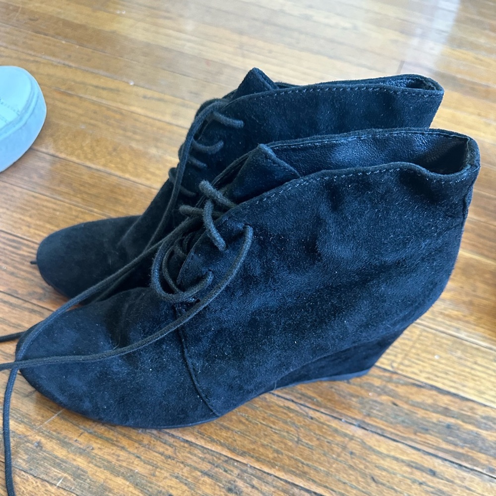 Clark’s Black Suede Ankle Boots, size 7